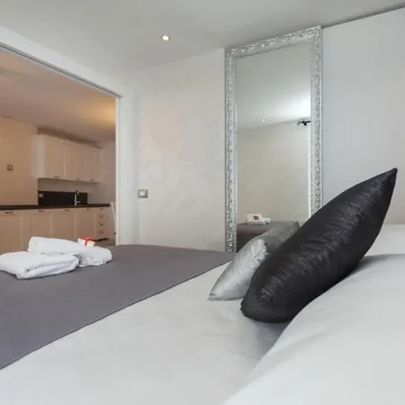 Regent 2 - Exclusive Location Apartament *
