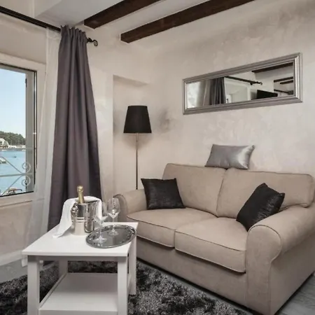 Regent 2 - Exclusive Location Apartament *